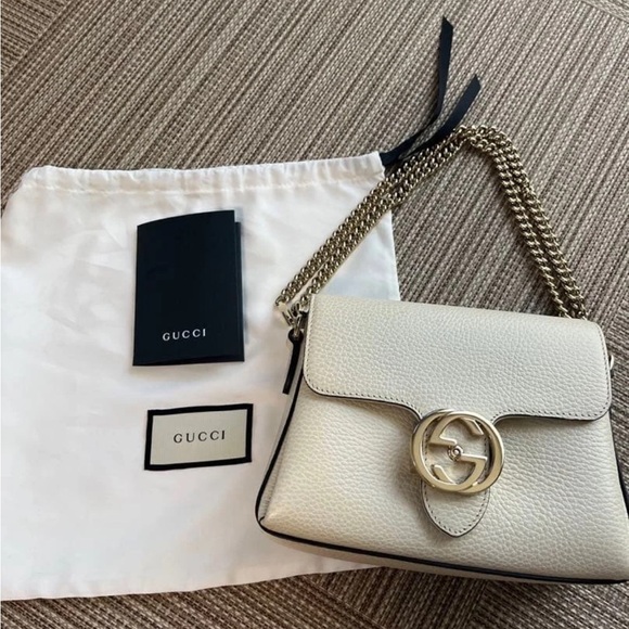 Gucci Cream Leather Shoulder Bag with Gold Chain - Picture 1 of 10